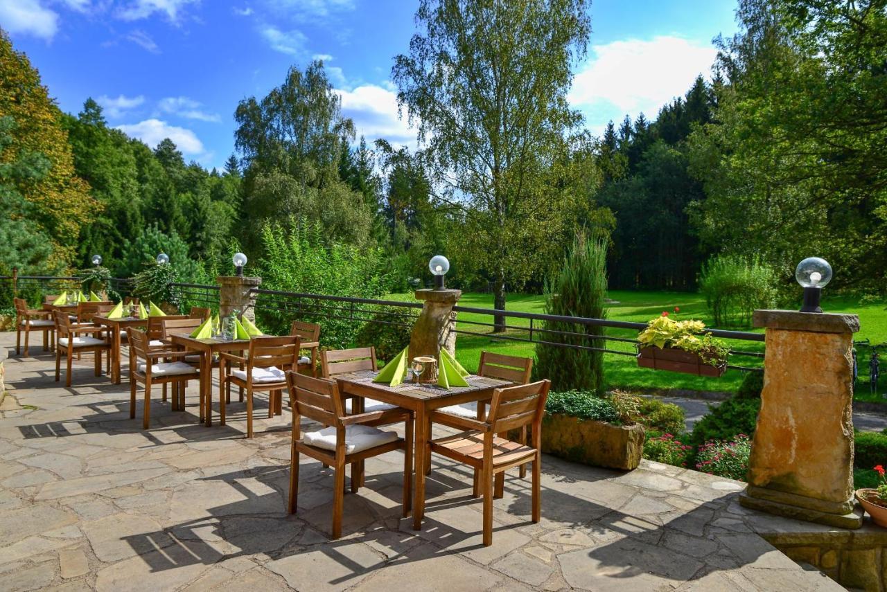 Resort Lesní Lázně Zvánovice Exterior foto
